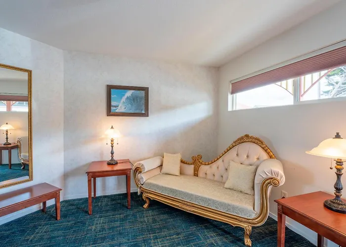 Ocean View Lodge